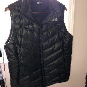 The North face black vest
